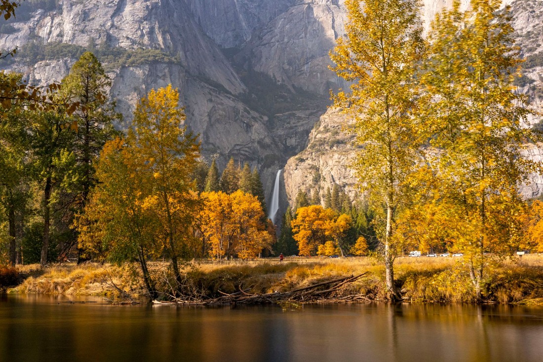 12 National Parks That Offer Incredible Views in Every Season thumbnail
