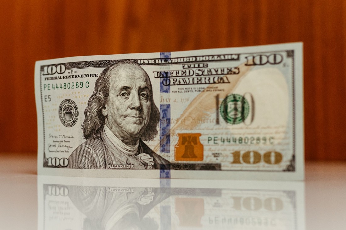 How to Create a Monthly Money Routine That Actually Sticks